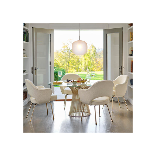 Cadeira de Braço Executive Saarinen com Pernas Tubulares