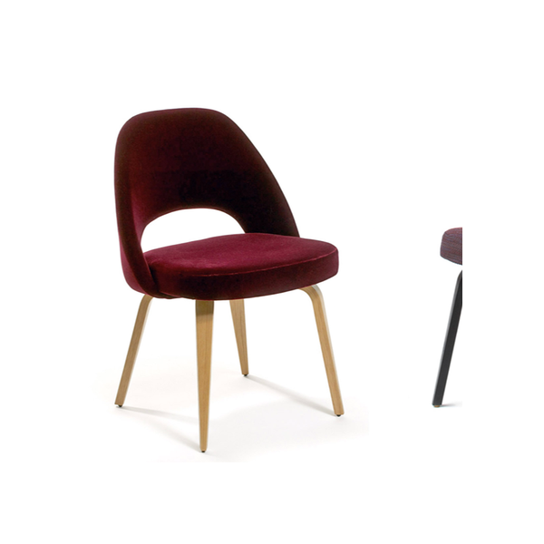 Cadeira Executiva Saarinen (Sem Braços)