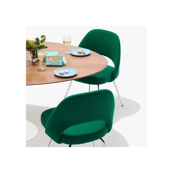 Cadeira Saarinen Sem Braço Saarinen com Pernas Tubulares