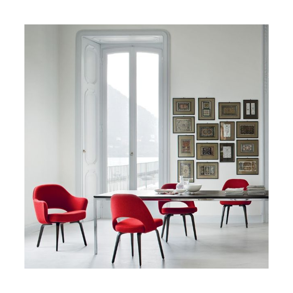Cadeira Saarinen Executive Wood com braço