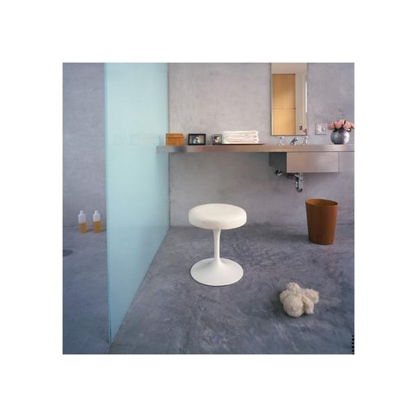 Banqueta baixa Saarinen